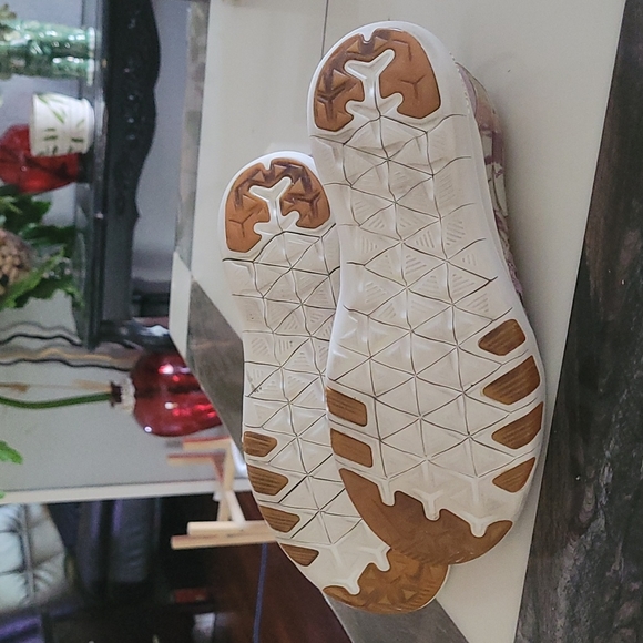 ⛔️SOLD!⛔️Nike Sneakers Free Trainer - Picture 7 of 7